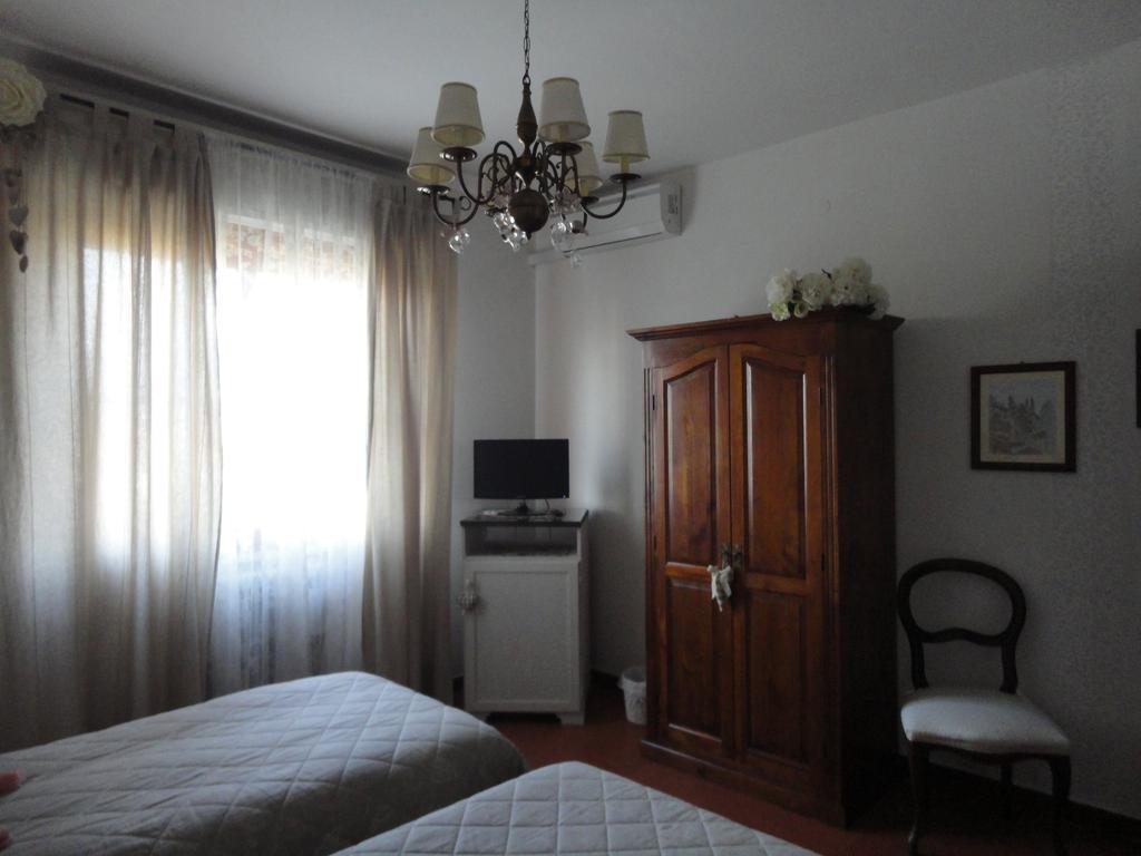 Cisanello House Hotel Pisa Luaran gambar