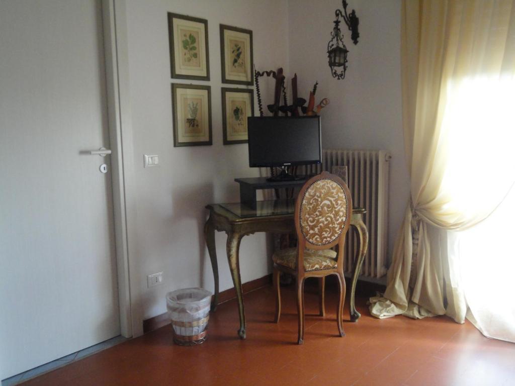 Cisanello House Hotel Pisa Bilik gambar